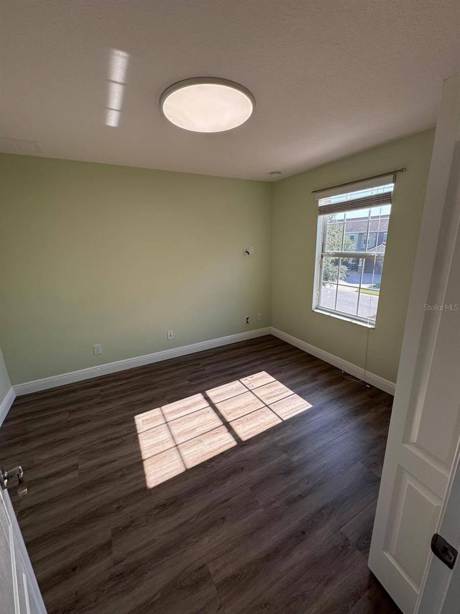 Image 23 of 32 For 2183 Leather Fern Drive