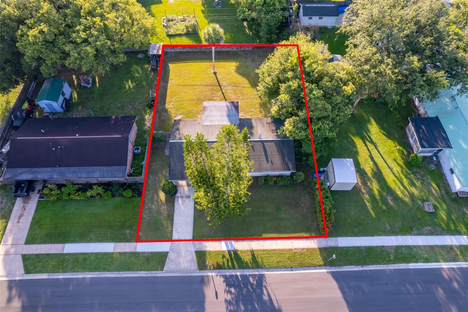 Image 2 of 28 For 1105 Morse Avenue