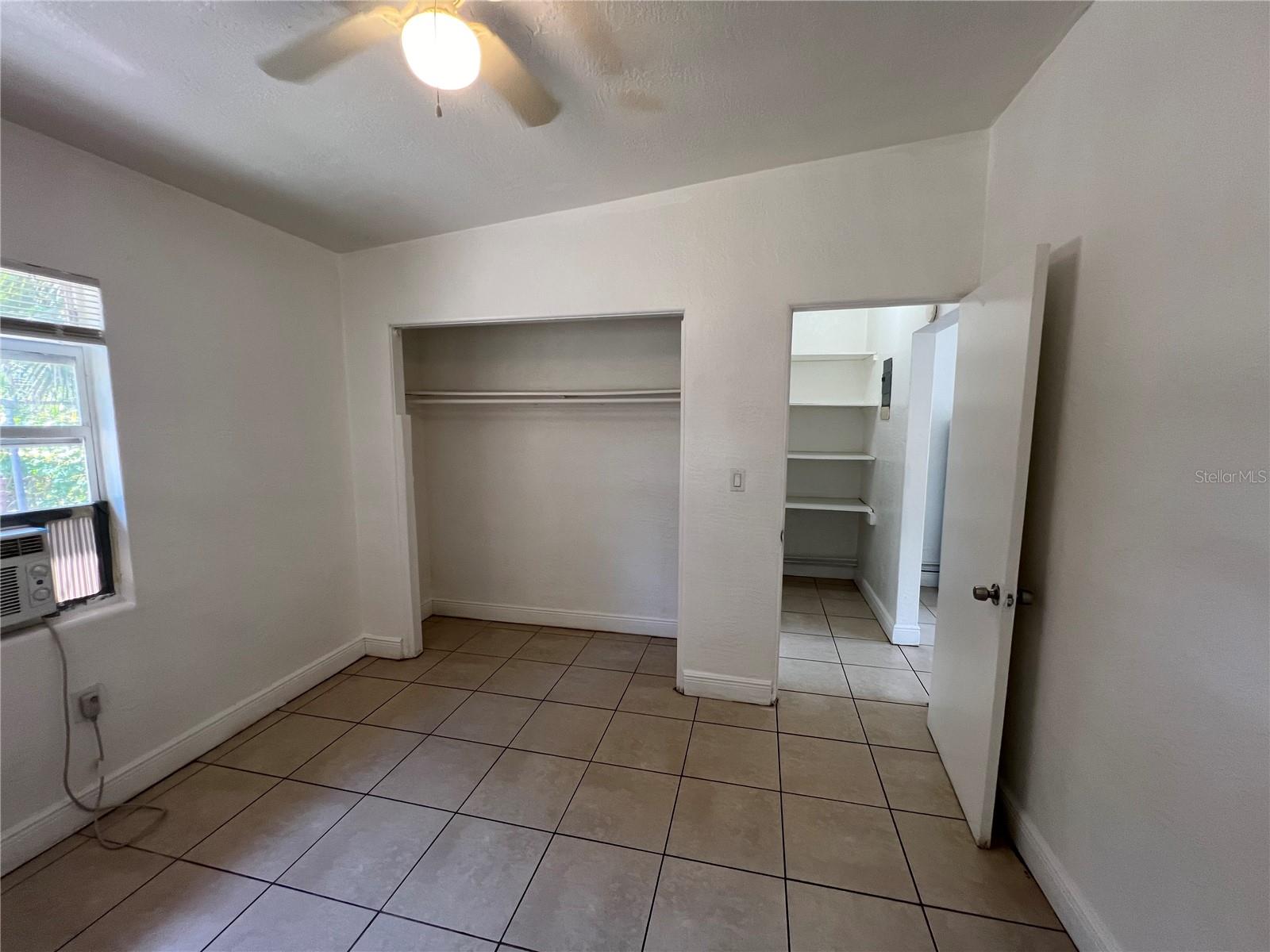 Image 10 of 17 For 989 Fiske Boulevard