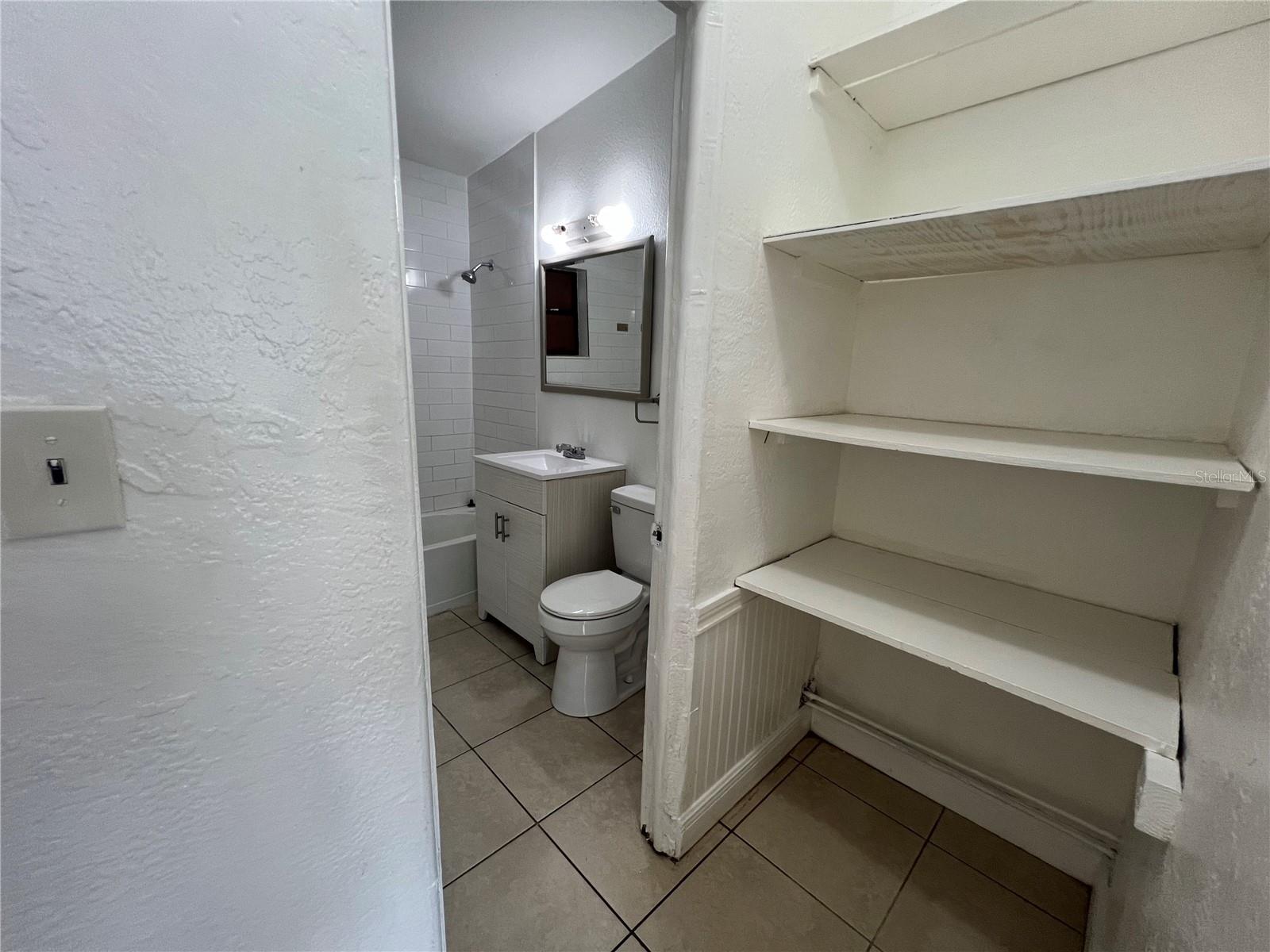 Image 11 of 17 For 989 Fiske Boulevard