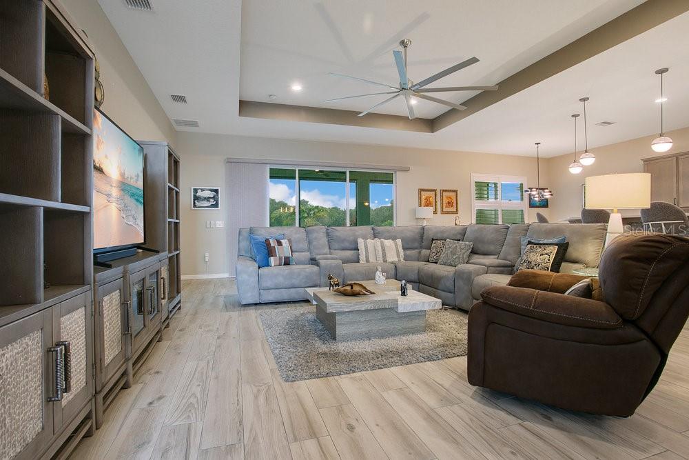 Image 4 of 60 For 1104 Sawgrass Drive