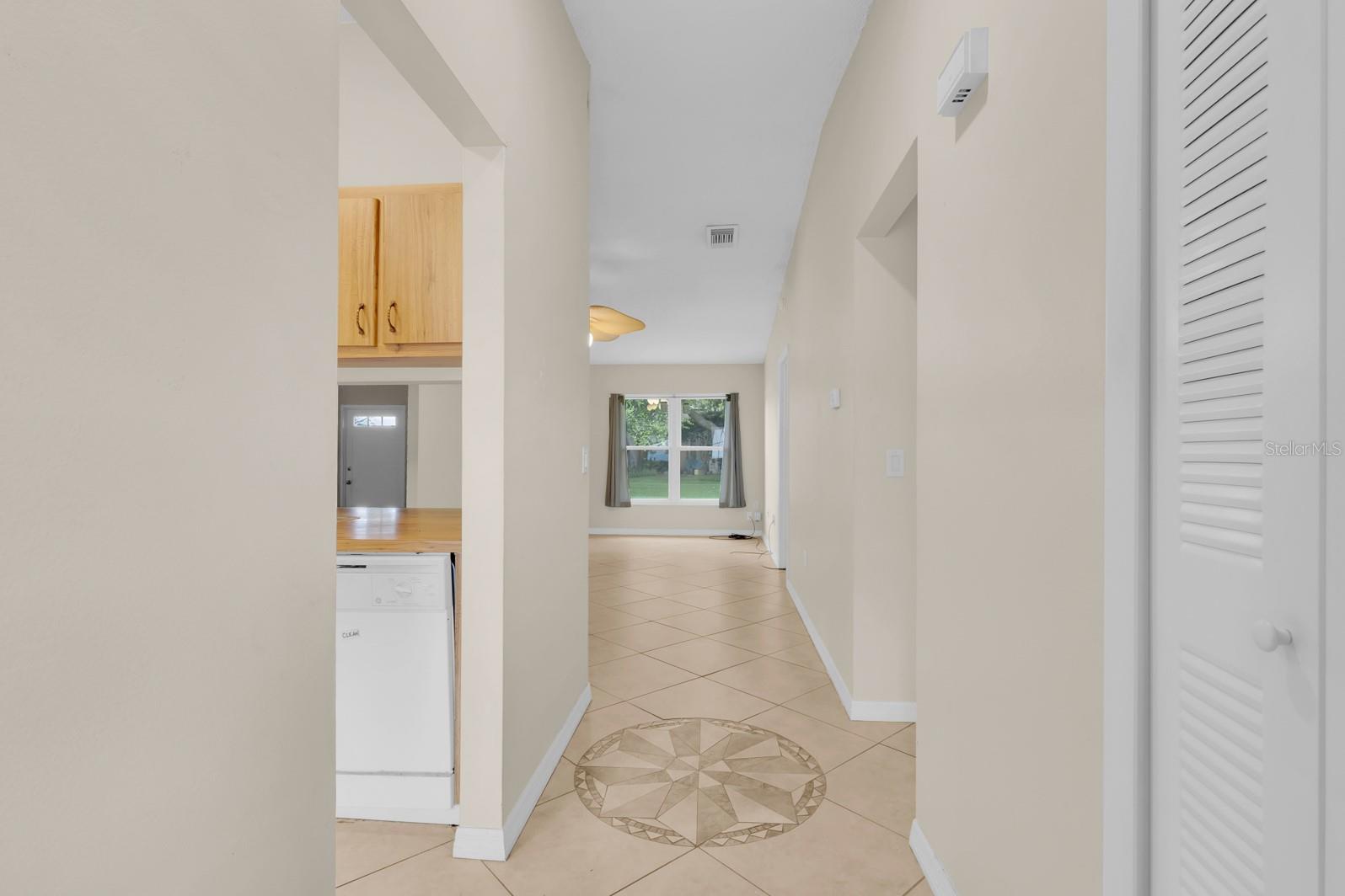 Image 10 of 24 For 978 Calanda Avenue