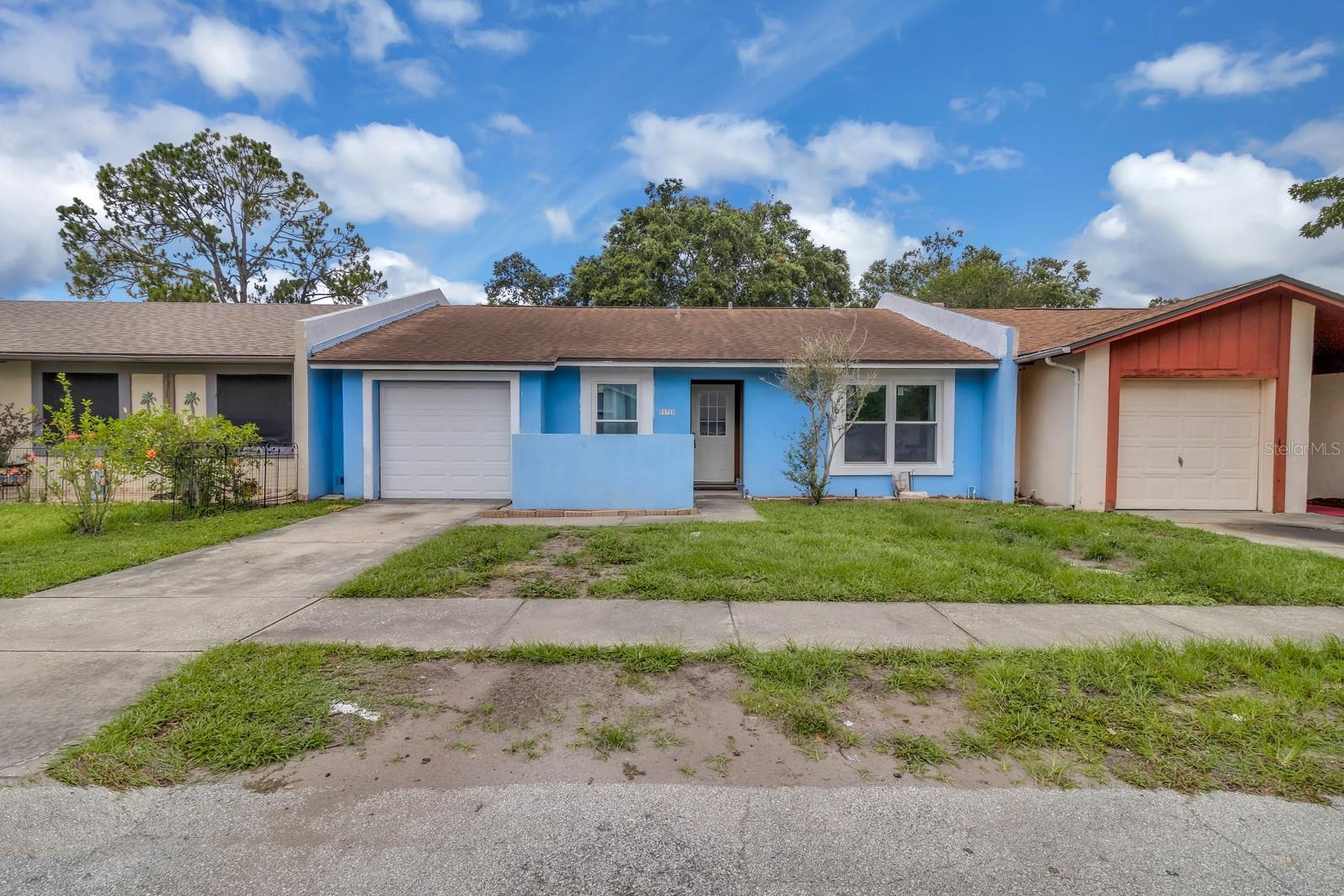 Image 2 of 24 For 978 Calanda Avenue