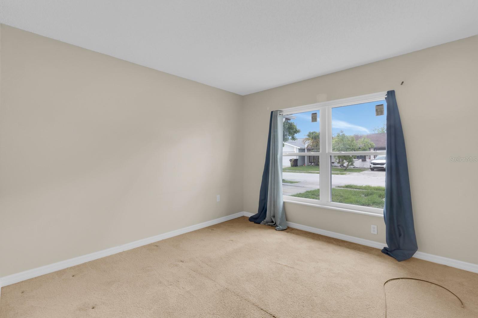 Image 5 of 24 For 978 Calanda Avenue
