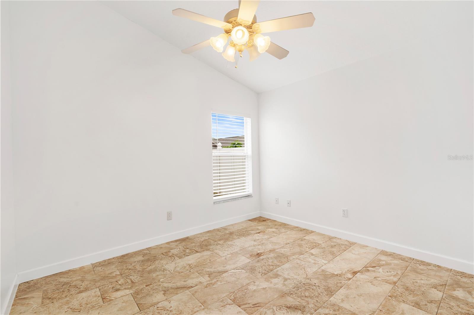 Image 21 of 42 For 9003 Pecky Cypress Way