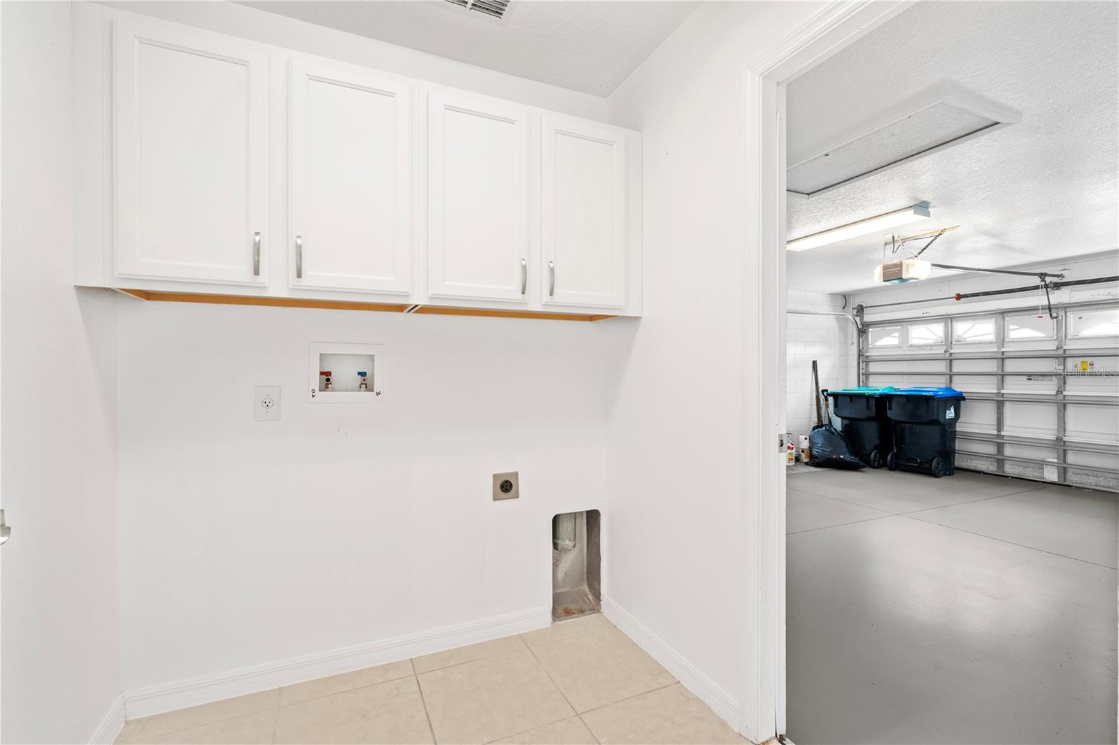 Image 36 of 42 For 9003 Pecky Cypress Way