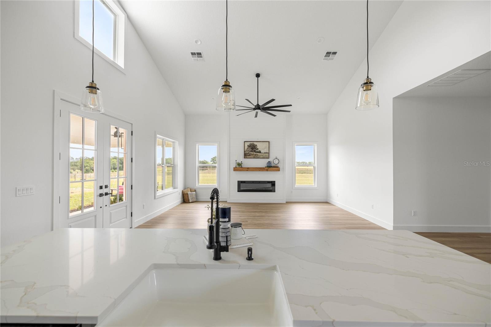 Image 10 of 41 For 2212 210th Avenue
