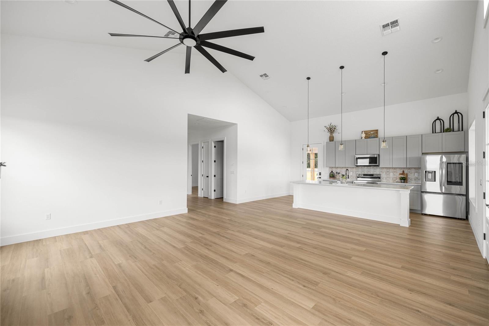 Image 15 of 41 For 2212 210th Avenue