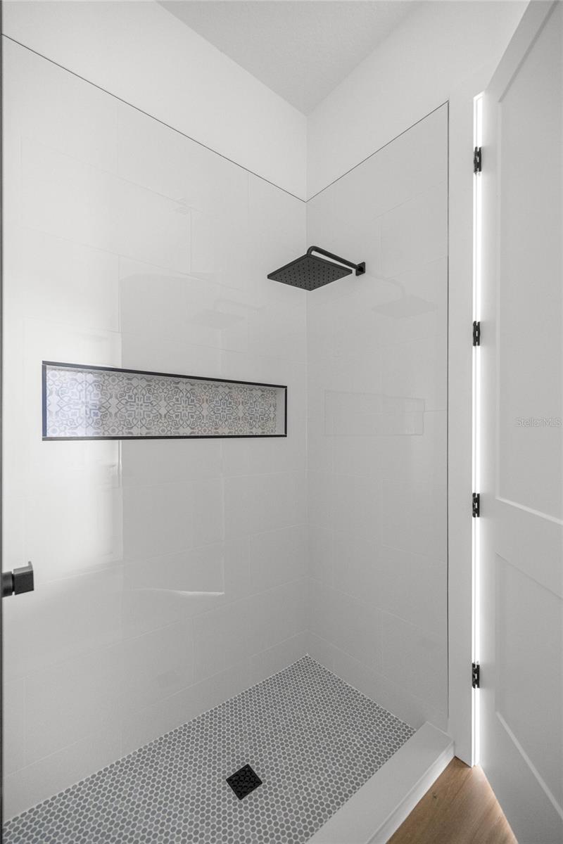 Image 23 of 41 For 2212 210th Avenue