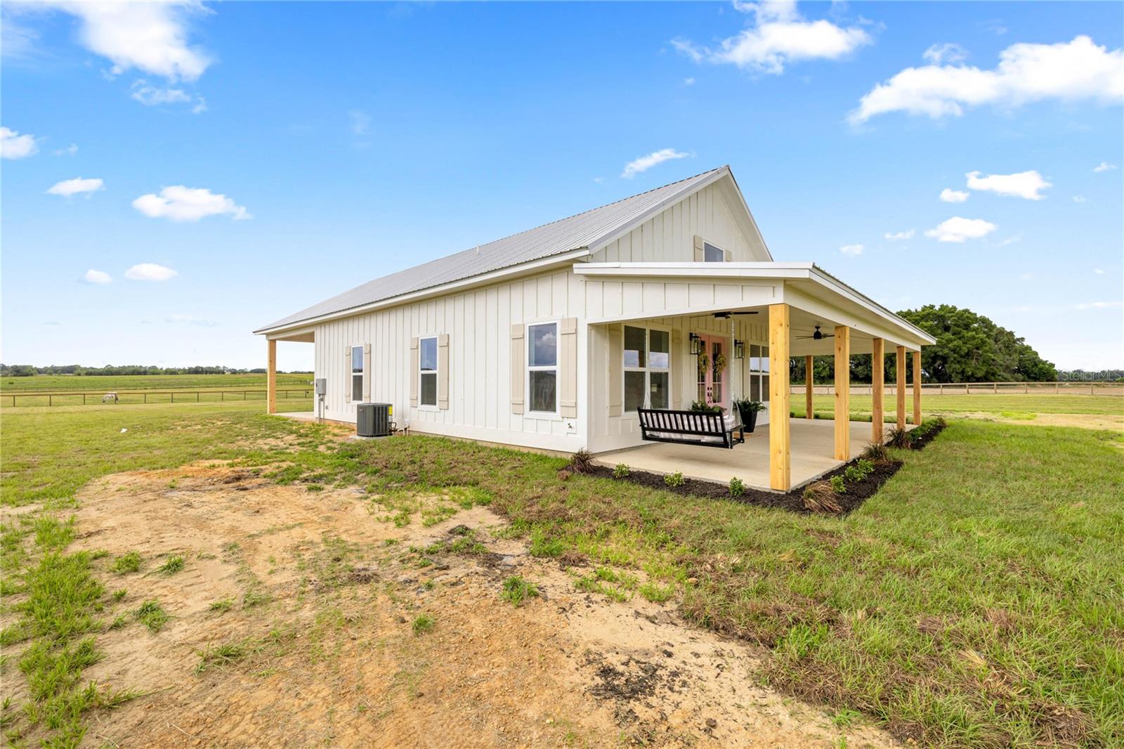 Image 3 of 41 For 2212 210th Avenue