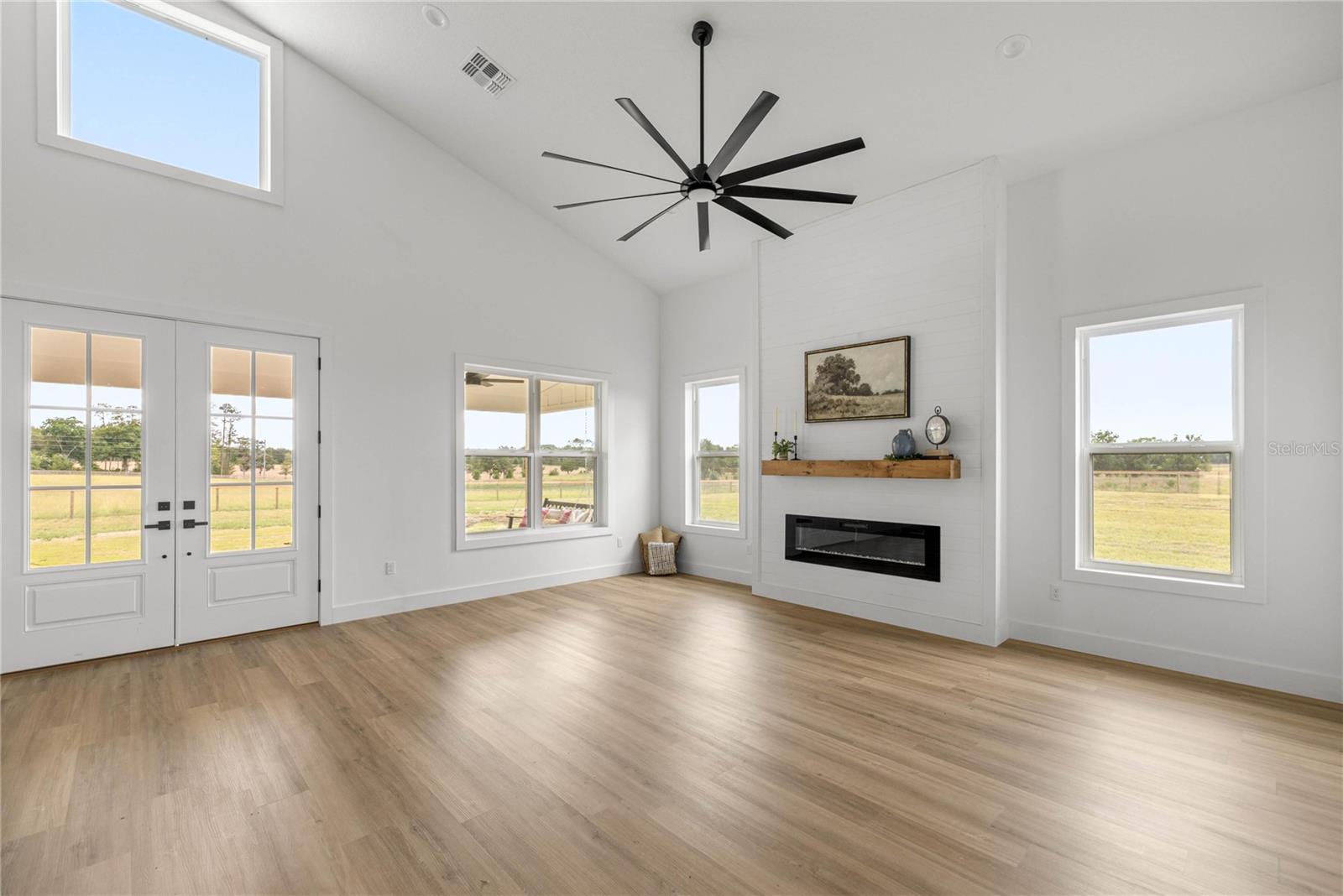 Image 8 of 41 For 2212 210th Avenue