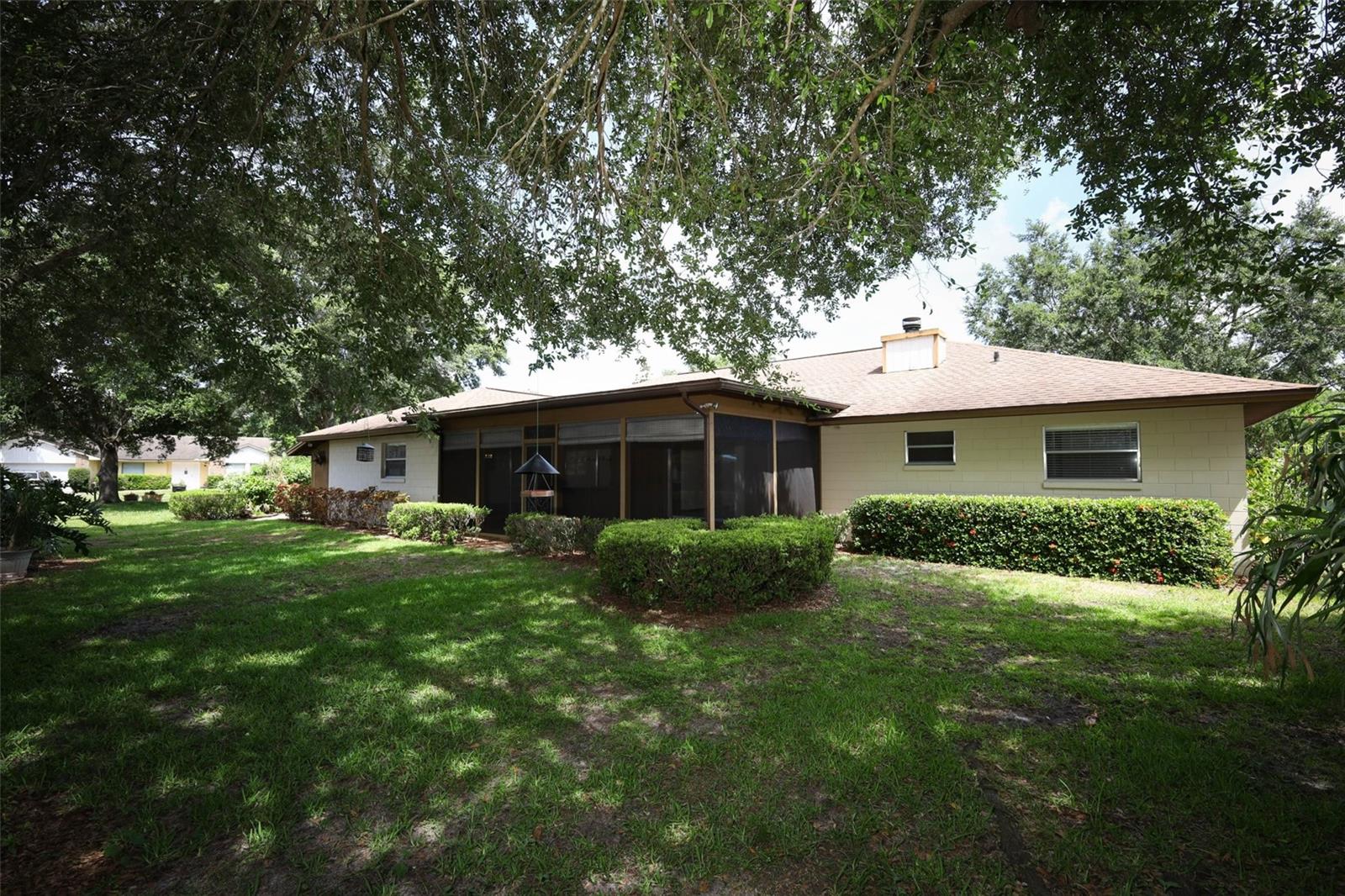 Image 10 of 49 For 9206 Everwood Street