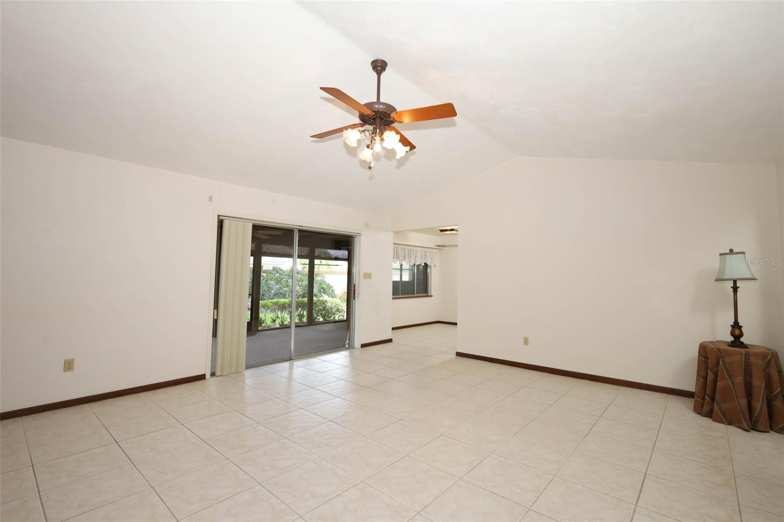 Image 20 of 49 For 9206 Everwood Street
