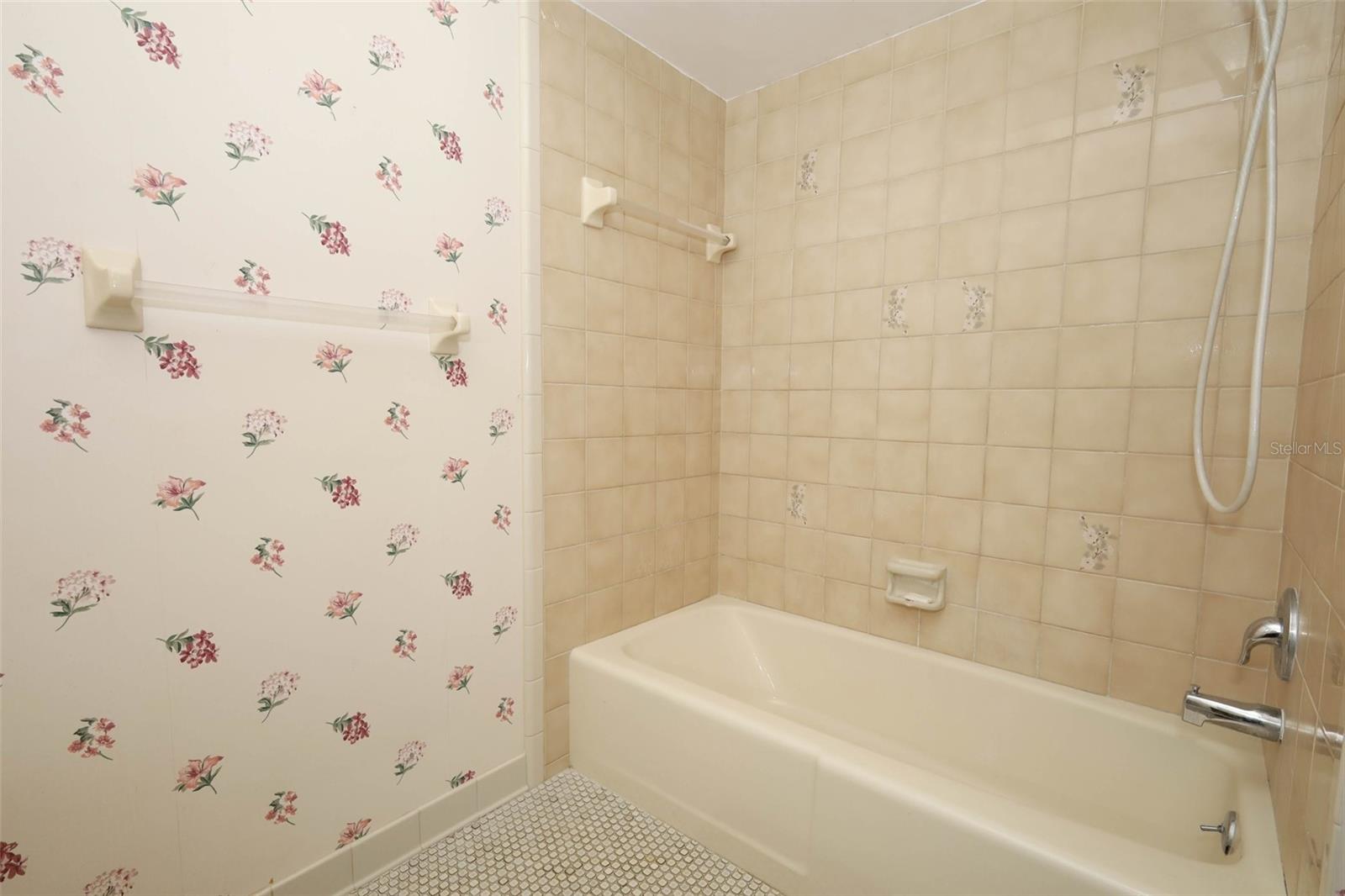 Image 25 of 49 For 9206 Everwood Street
