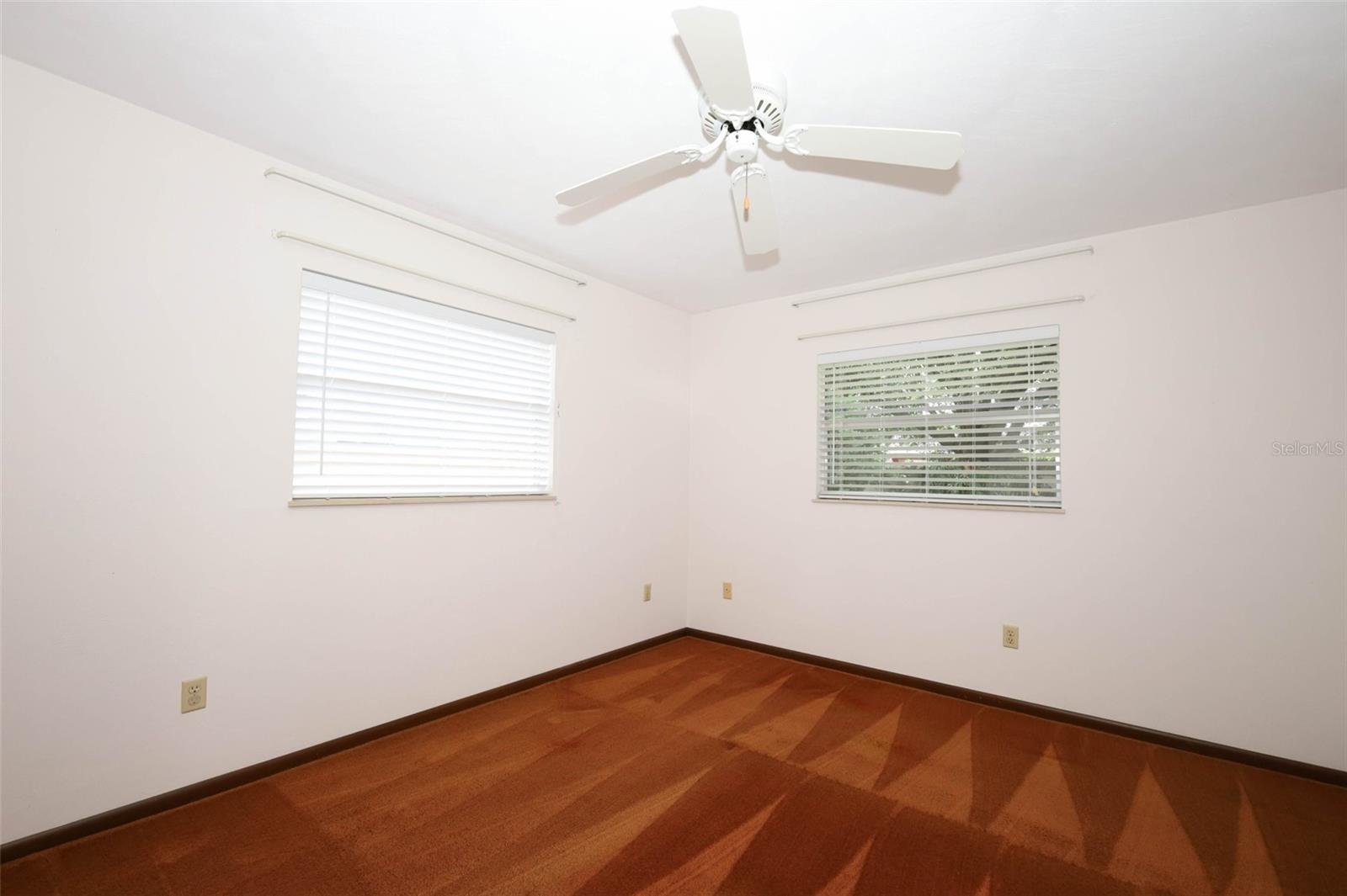 Image 34 of 49 For 9206 Everwood Street