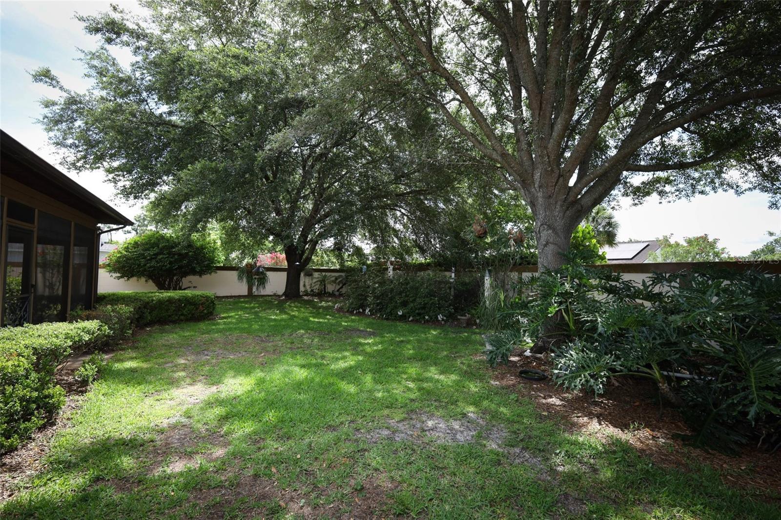Image 43 of 49 For 9206 Everwood Street