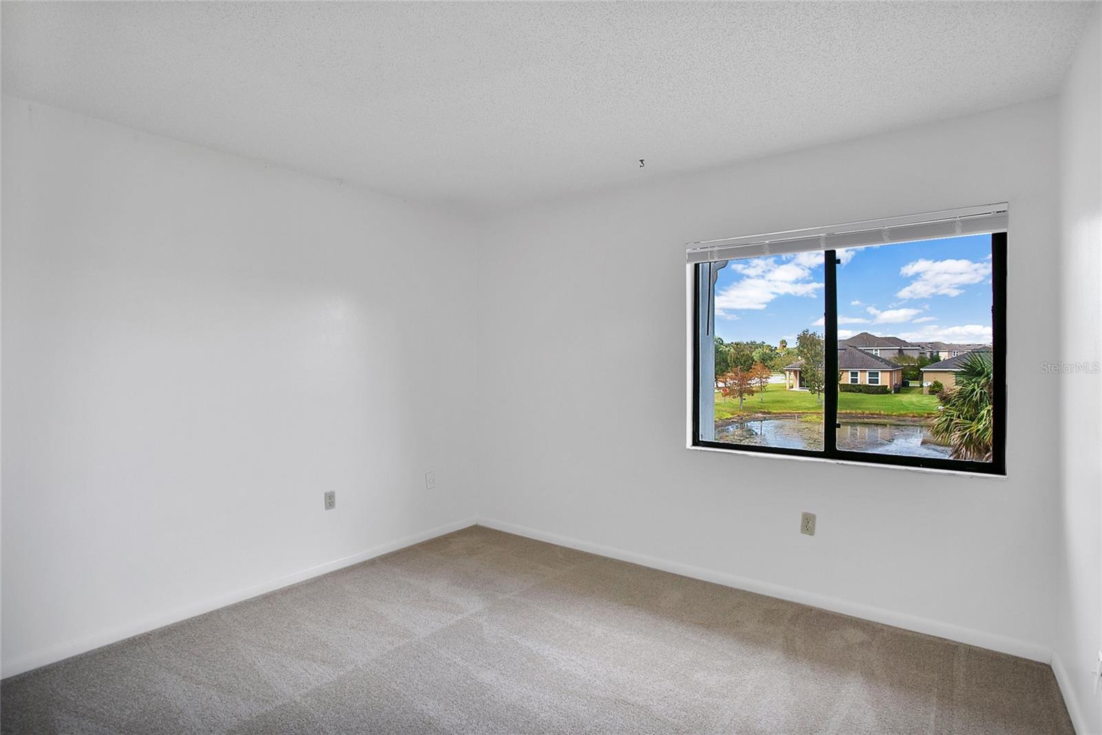 Image 12 of 20 For 5223 Vineland Road