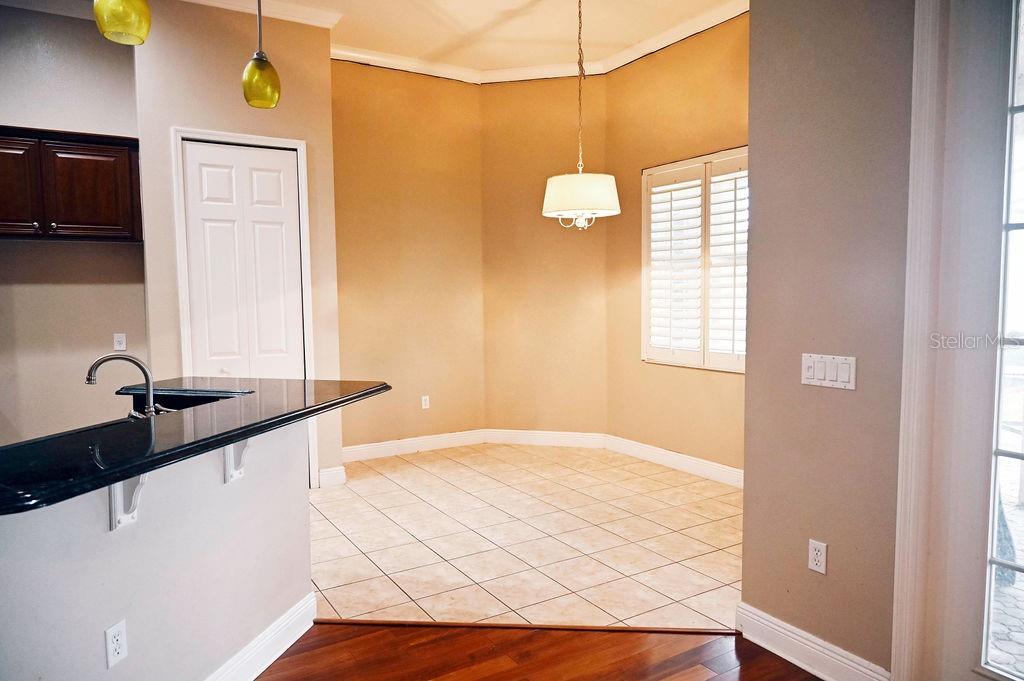 Image 12 of 66 For 3504 Shorewood Drive