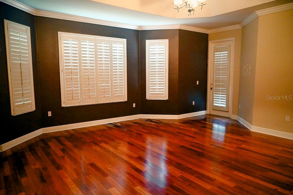 Image 17 of 66 For 3504 Shorewood Drive