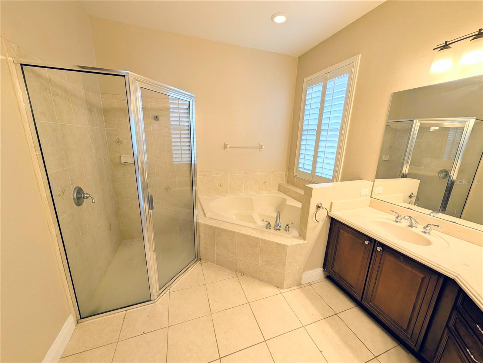 Image 21 of 66 For 3504 Shorewood Drive