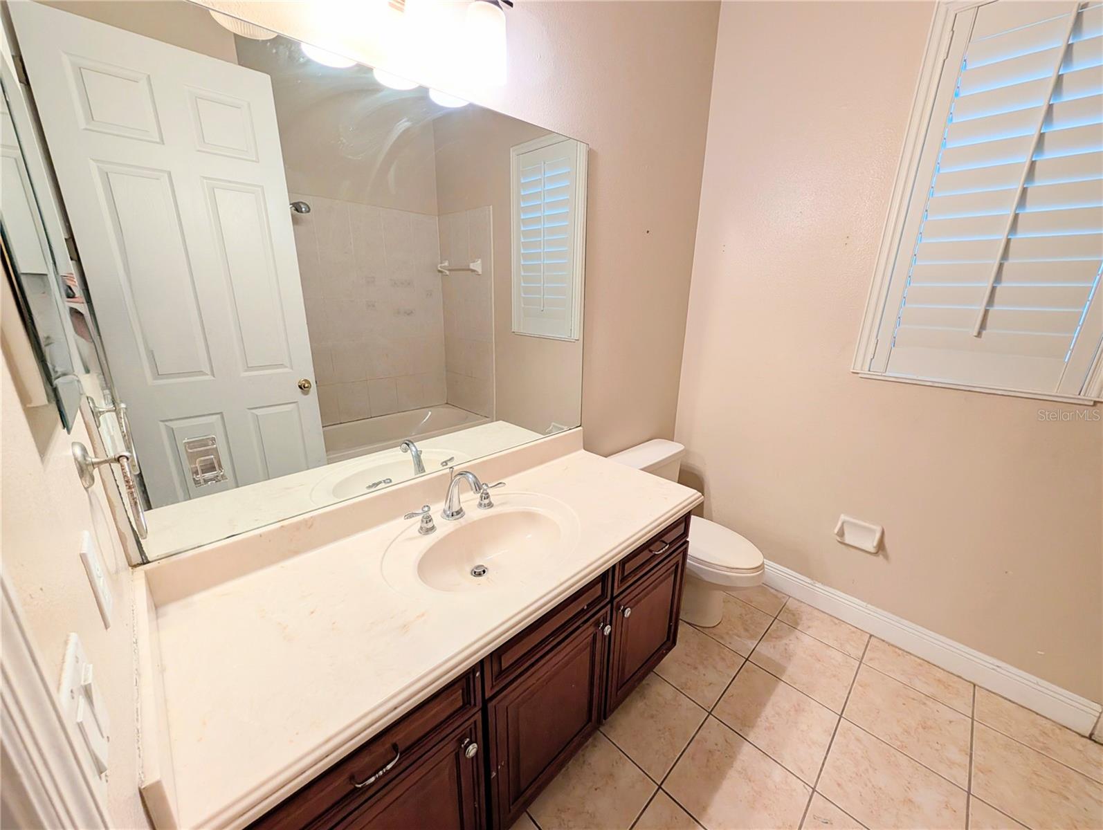 Image 32 of 66 For 3504 Shorewood Drive