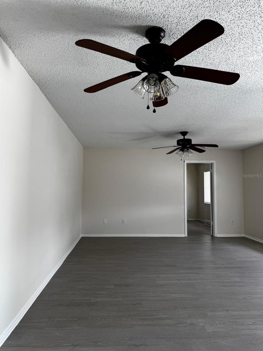 Image 15 of 24 For 178 Windtree Ln  178
