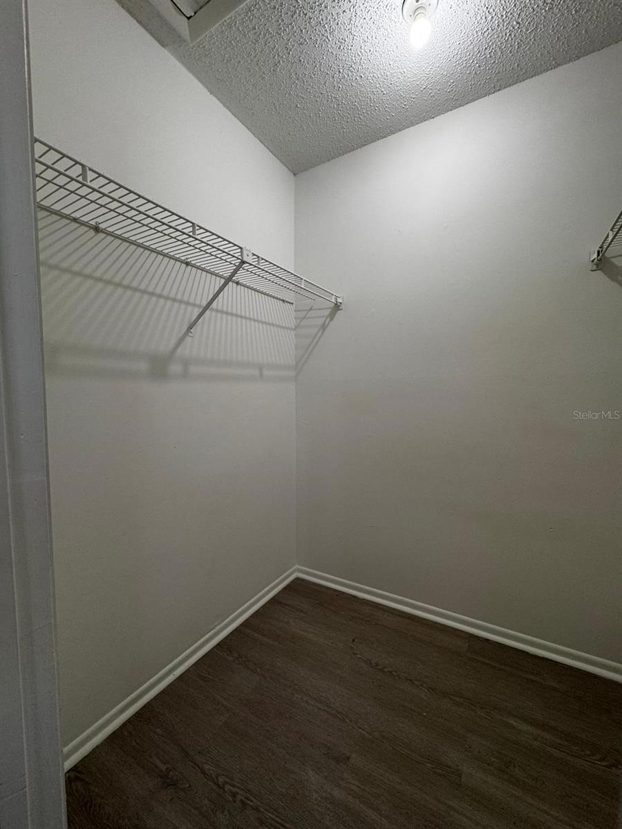 Image 18 of 24 For 178 Windtree Ln  178