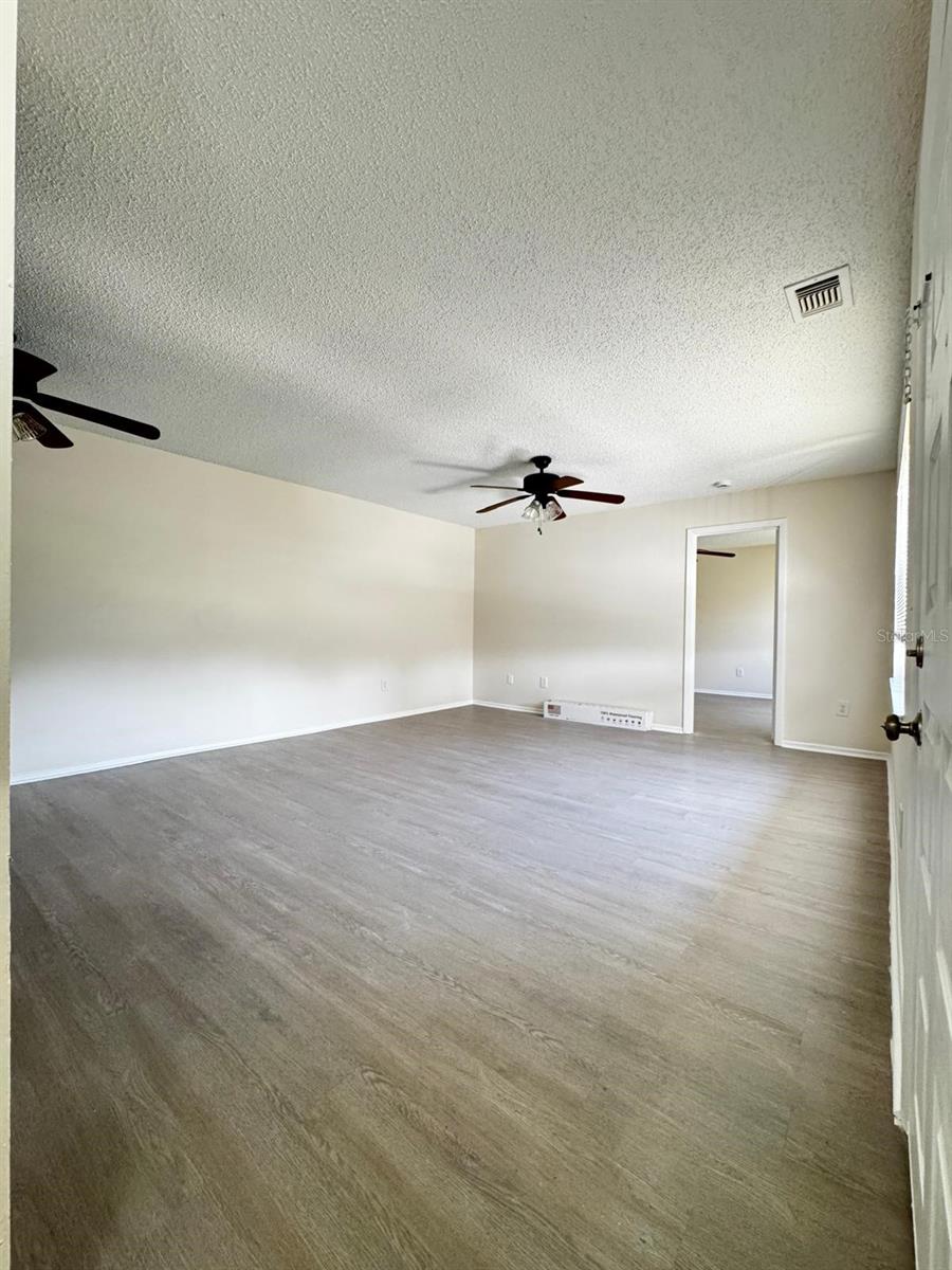 Image 3 of 24 For 178 Windtree Ln  178