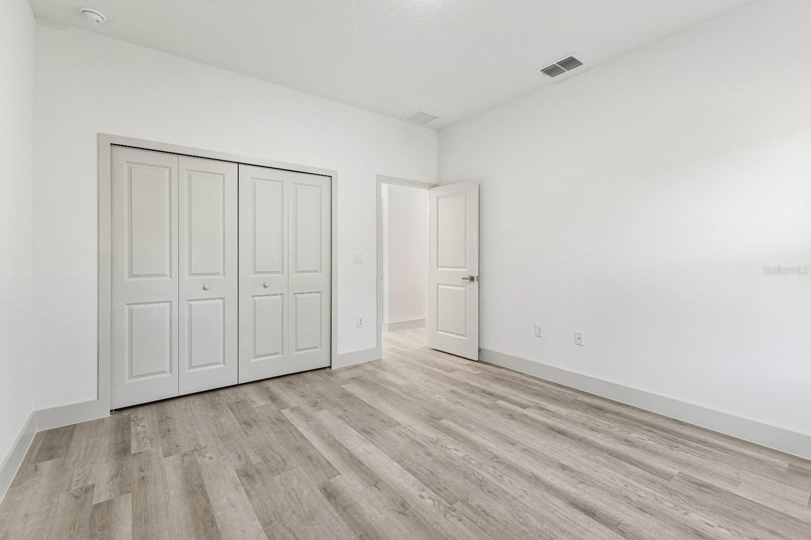 Image 20 of 27 For 2451 Menores Drive