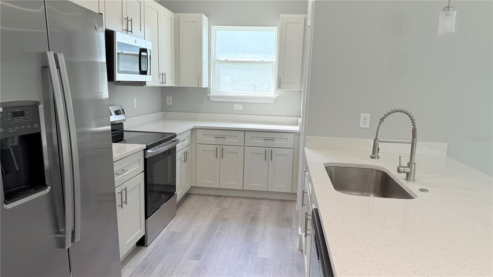 Image 6 of 27 For 2451 Menores Drive