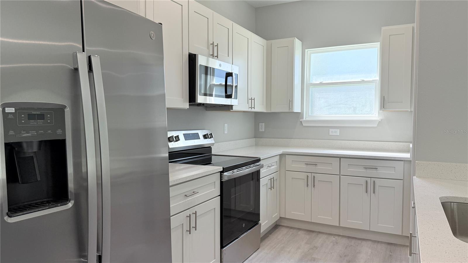 Image 7 of 27 For 2451 Menores Drive