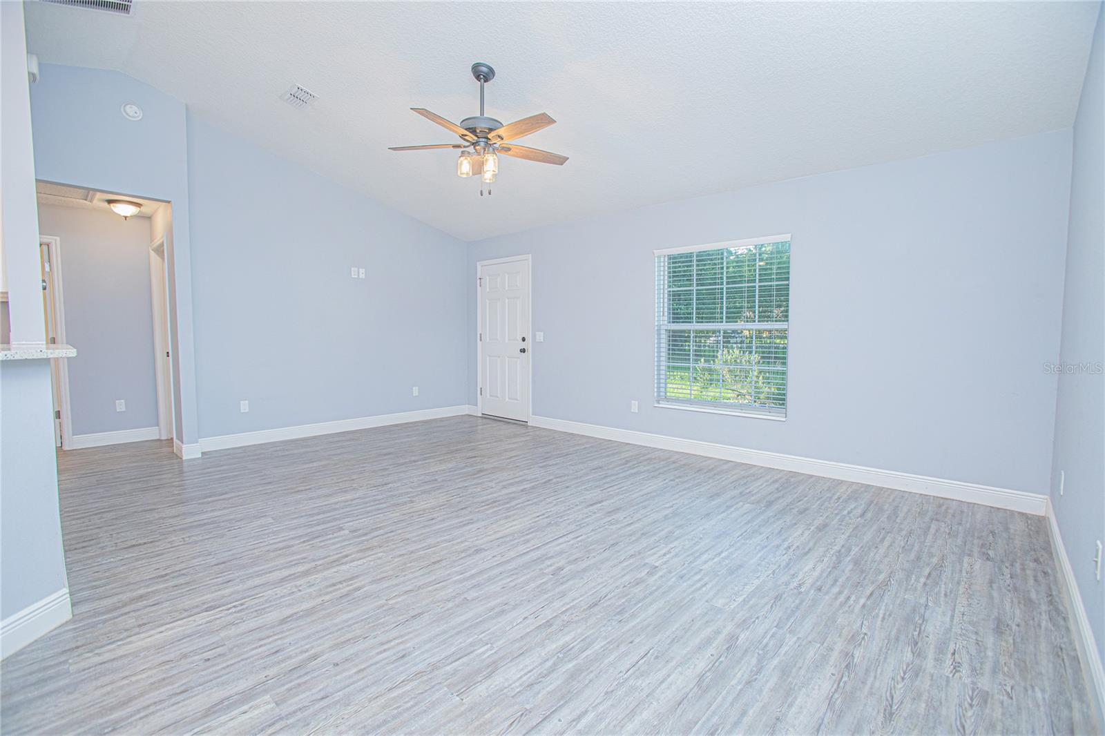 Image 9 of 26 For 4911 7th Street