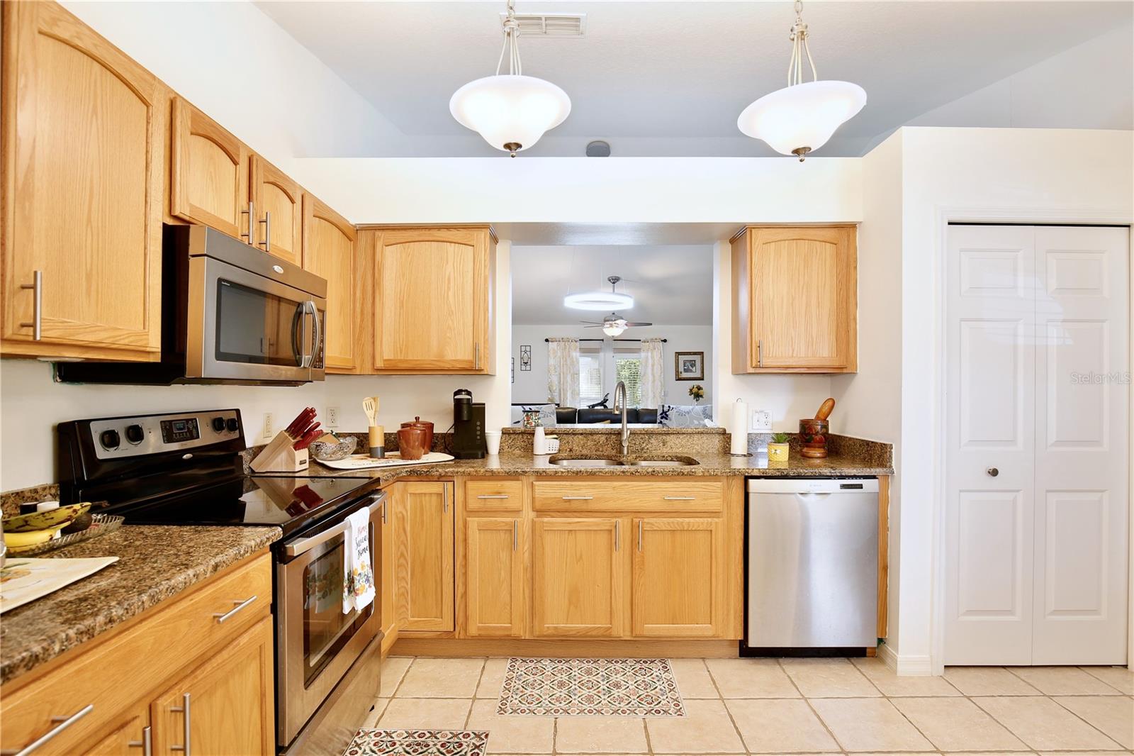 Image 7 of 20 For 3415 Celena Circle
