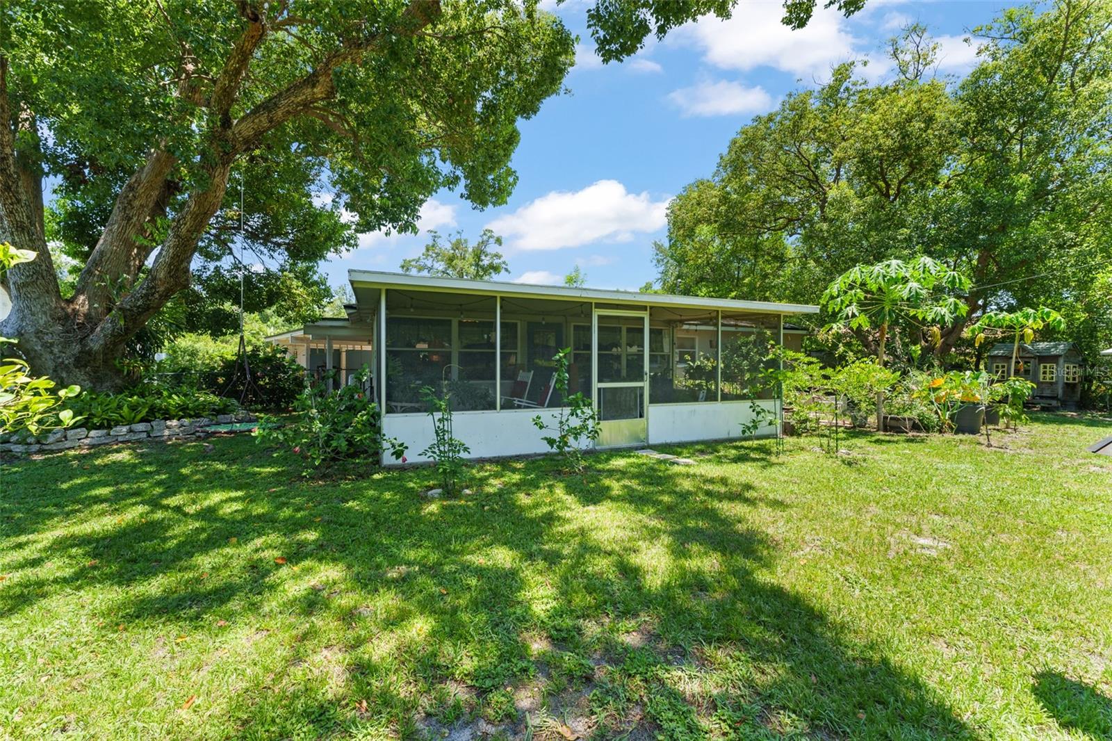 Image 37 of 42 For 1924 Summerfield Road