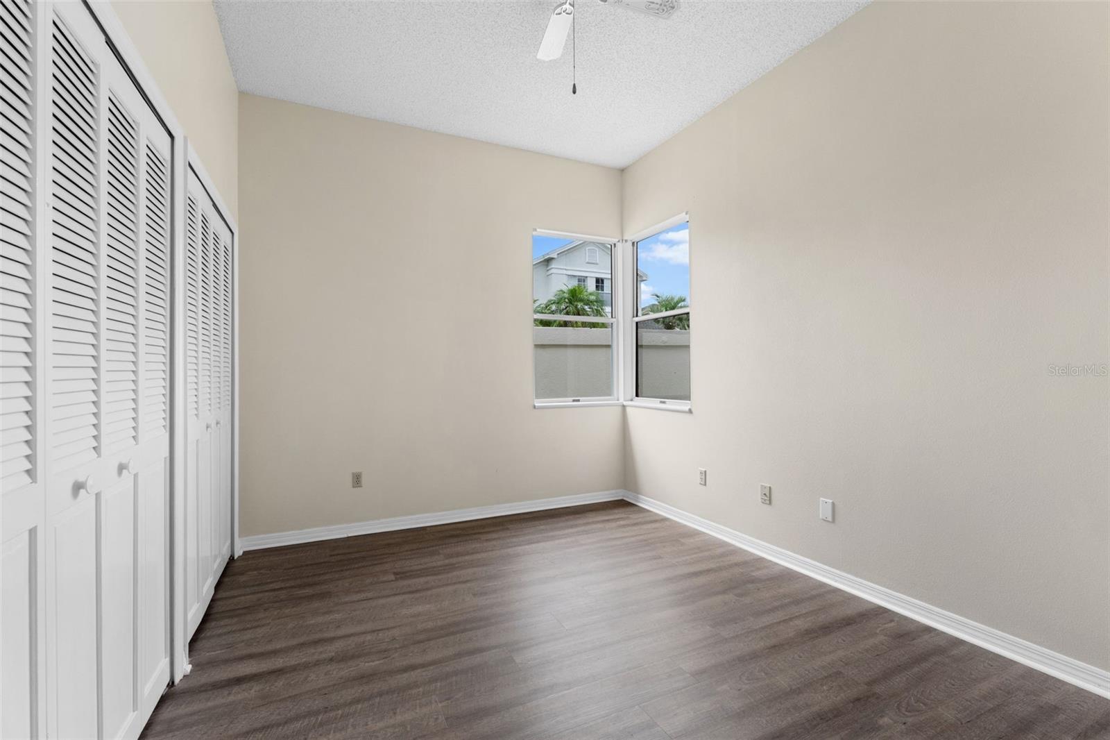 Image 25 of 37 For 14558 Mandolin Drive