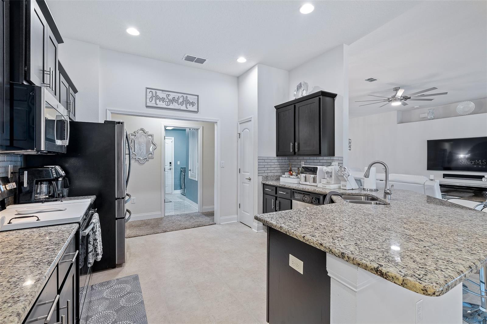 Image 17 of 53 For 28 Noah Boulevard