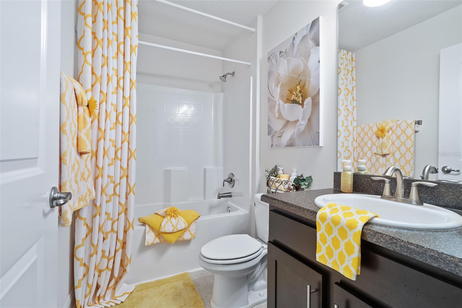 Image 33 of 53 For 28 Noah Boulevard