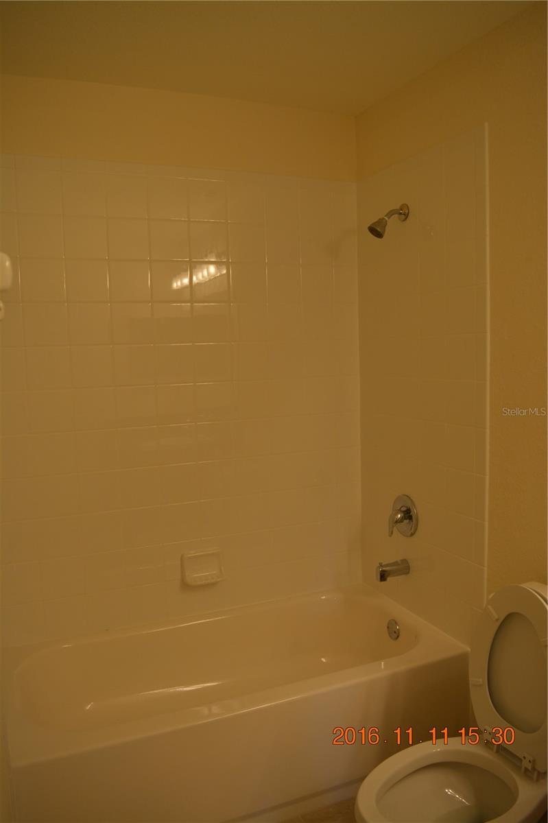 Image 14 of 33 For 4844 Summerfield Circle