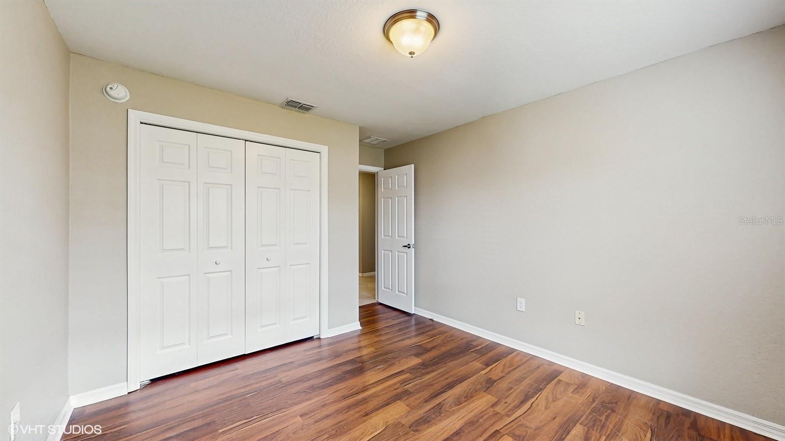 Image 18 of 33 For 4844 Summerfield Circle