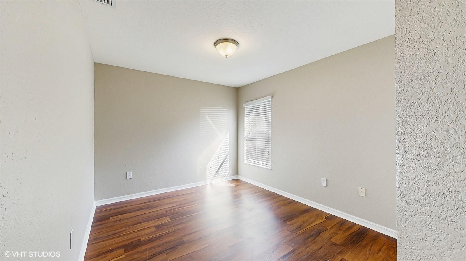 Image 19 of 33 For 4844 Summerfield Circle