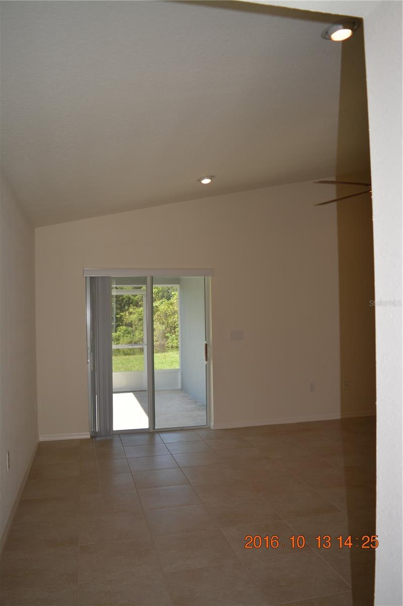 Image 3 of 33 For 4844 Summerfield Circle