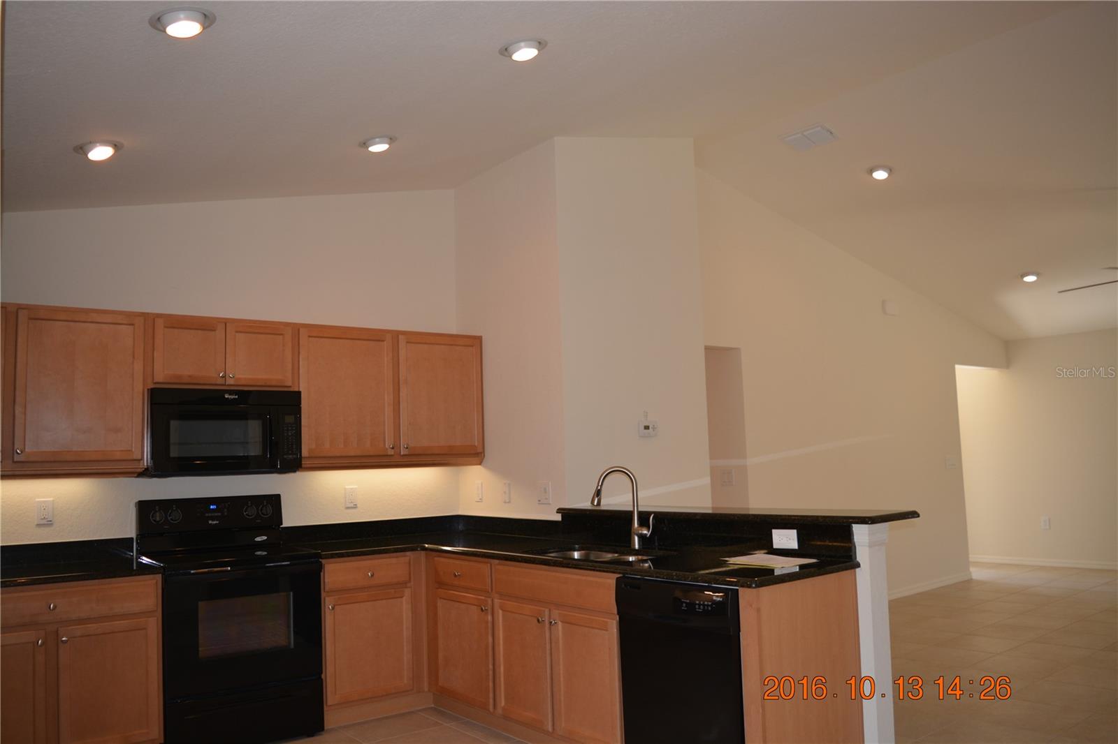 Image 4 of 33 For 4844 Summerfield Circle