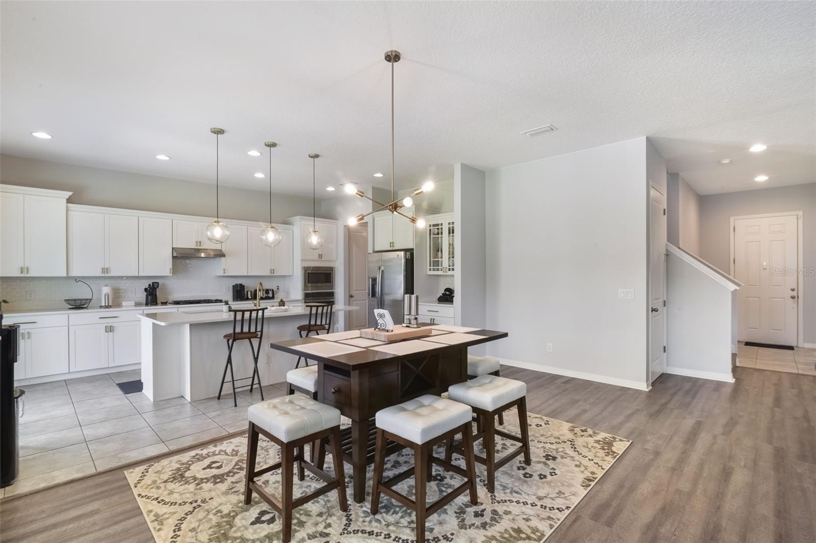 Image 10 of 47 For 965 Maypole Drive