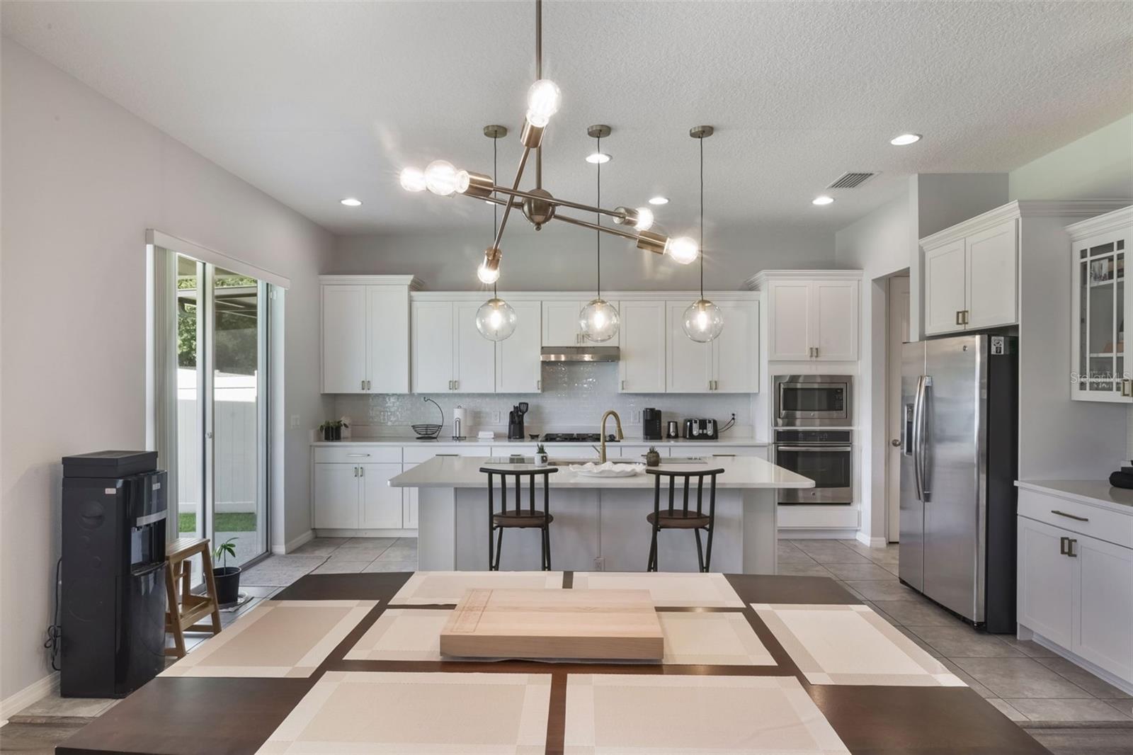 Image 12 of 47 For 965 Maypole Drive