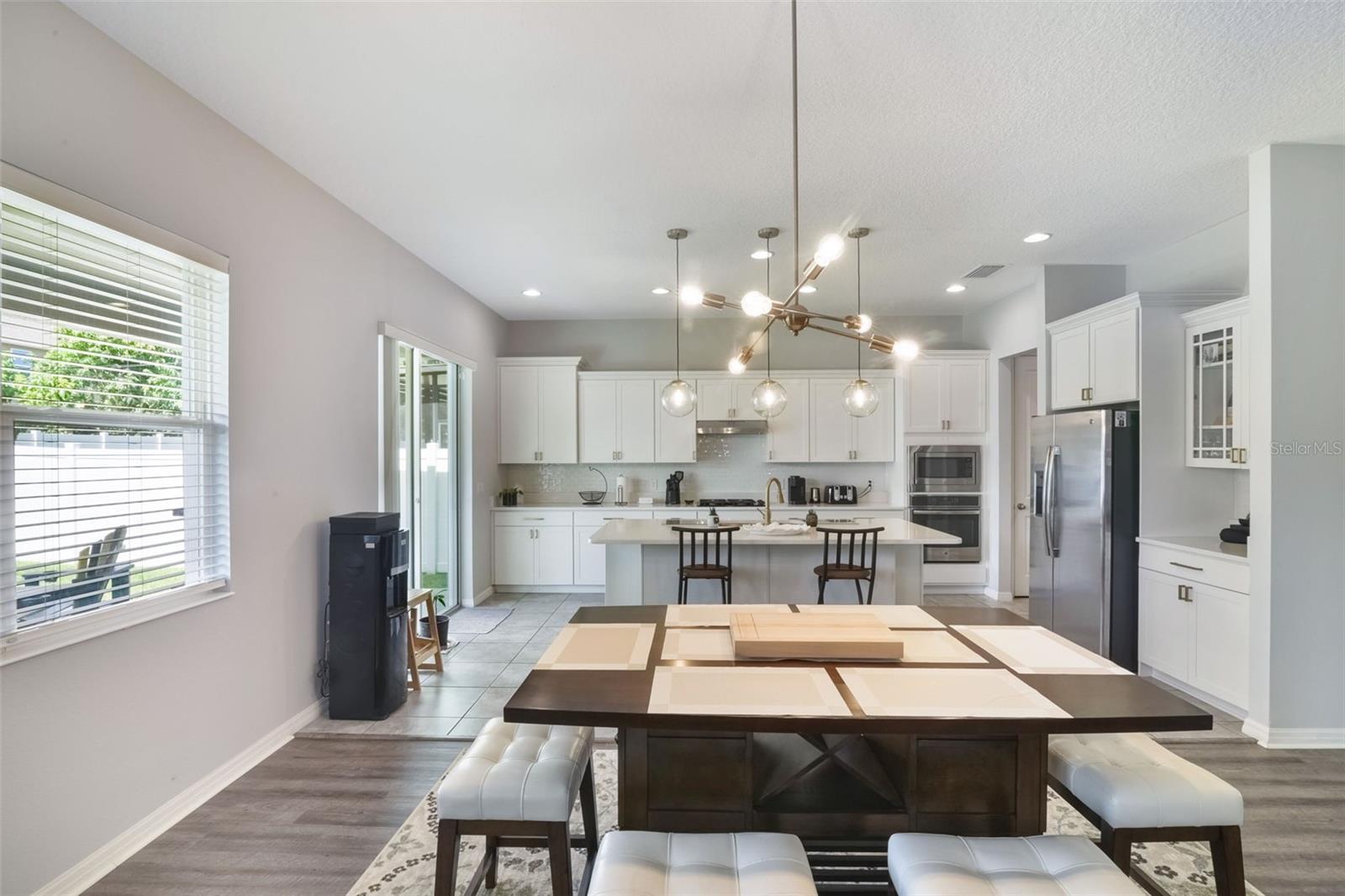 Image 17 of 47 For 965 Maypole Drive