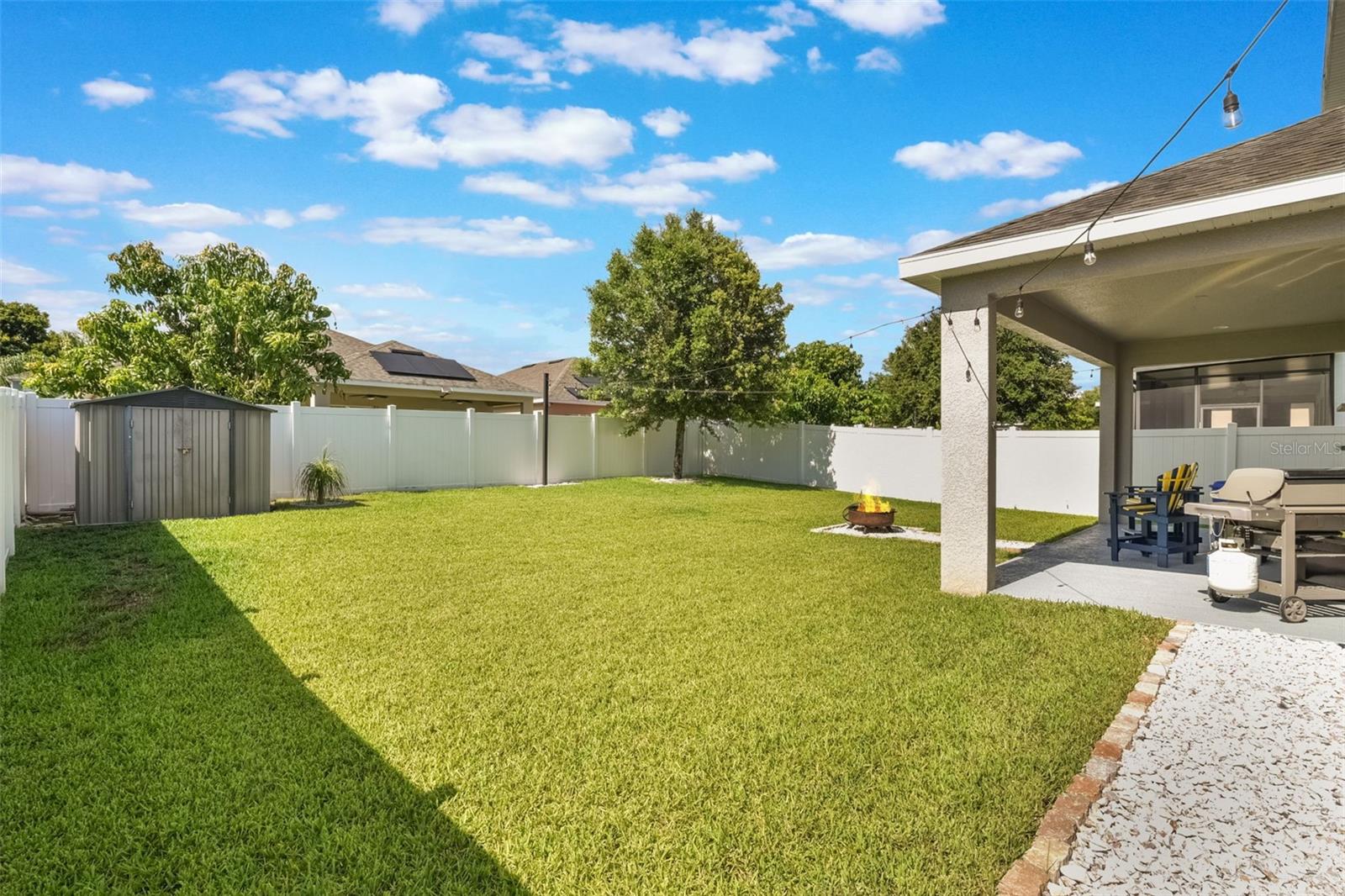 Image 25 of 47 For 965 Maypole Drive