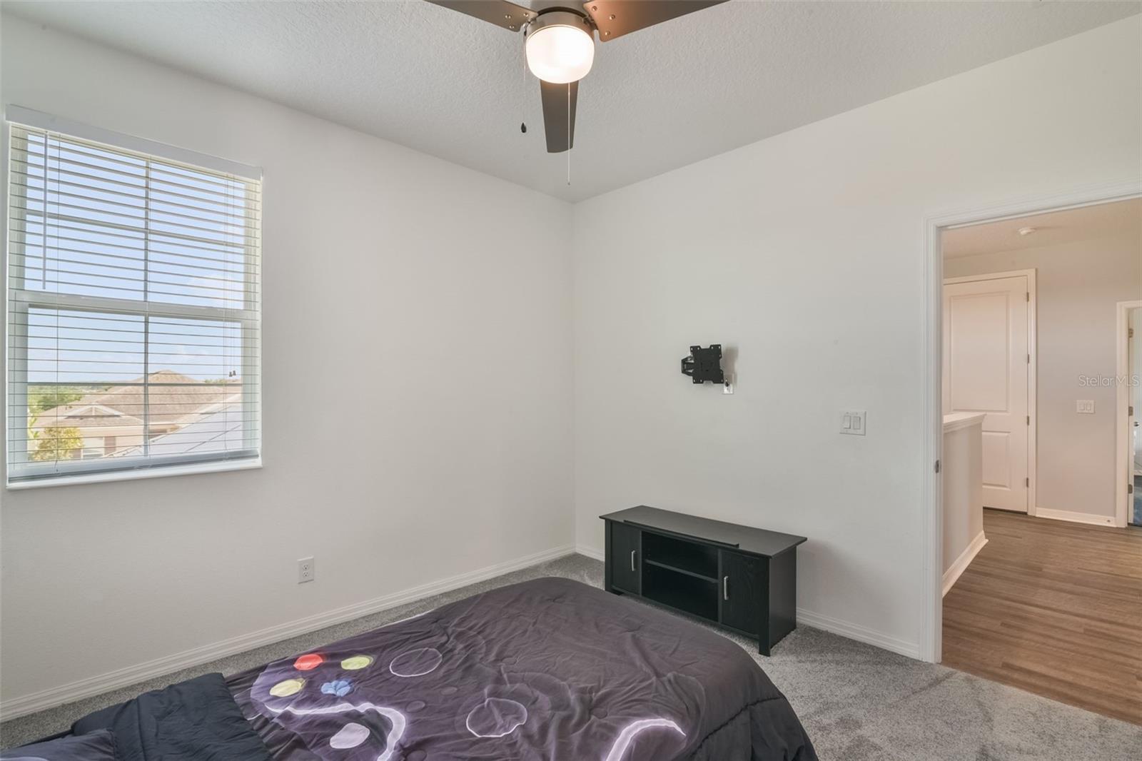 Image 42 of 47 For 965 Maypole Drive