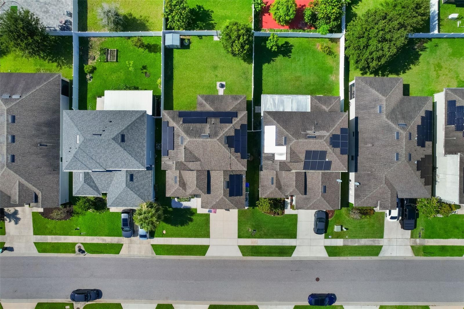 Image 5 of 47 For 965 Maypole Drive