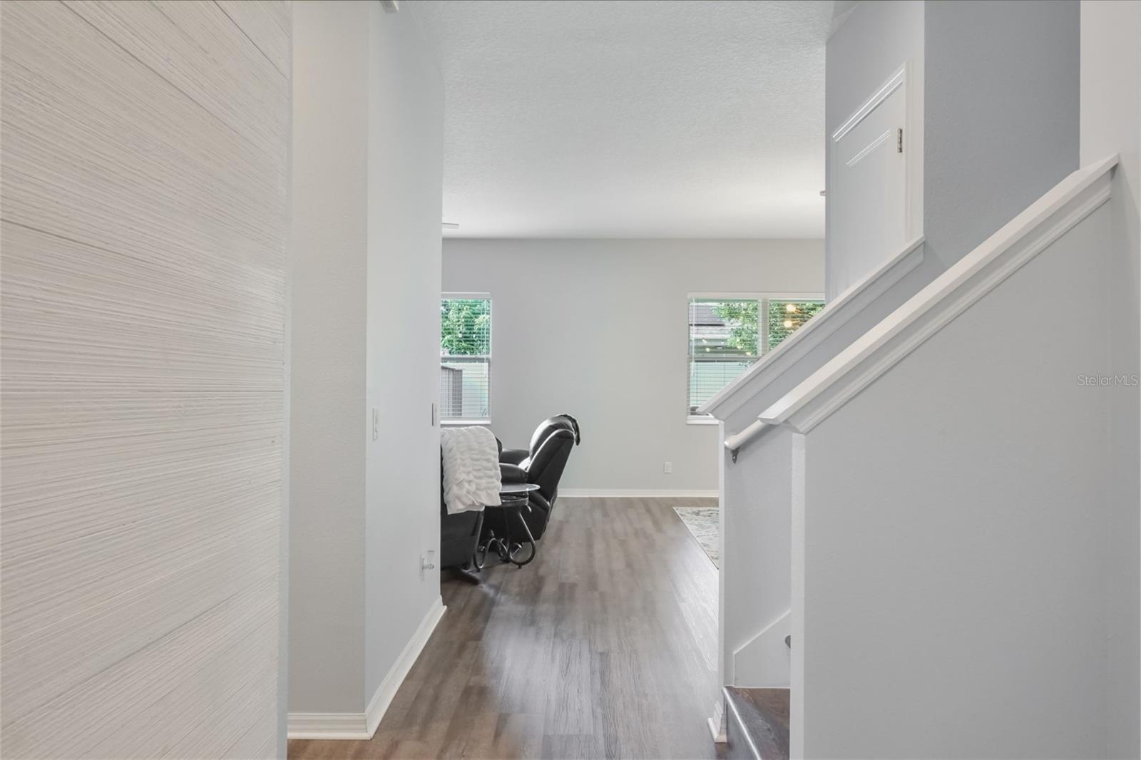 Image 7 of 47 For 965 Maypole Drive