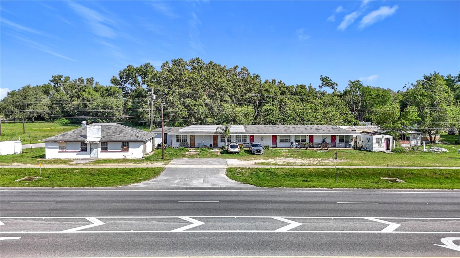 Listing photo id 17 for 11302 301 Highway